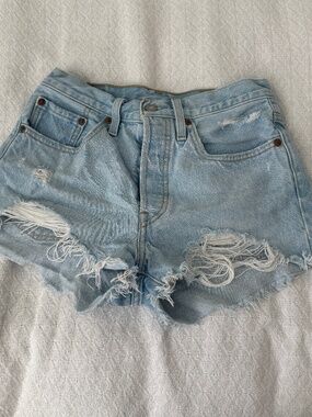 levis denim shorts   size 26  details: -high rise  -distressed  -light wash deni